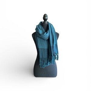 🧣 Teal Scarf 🧣